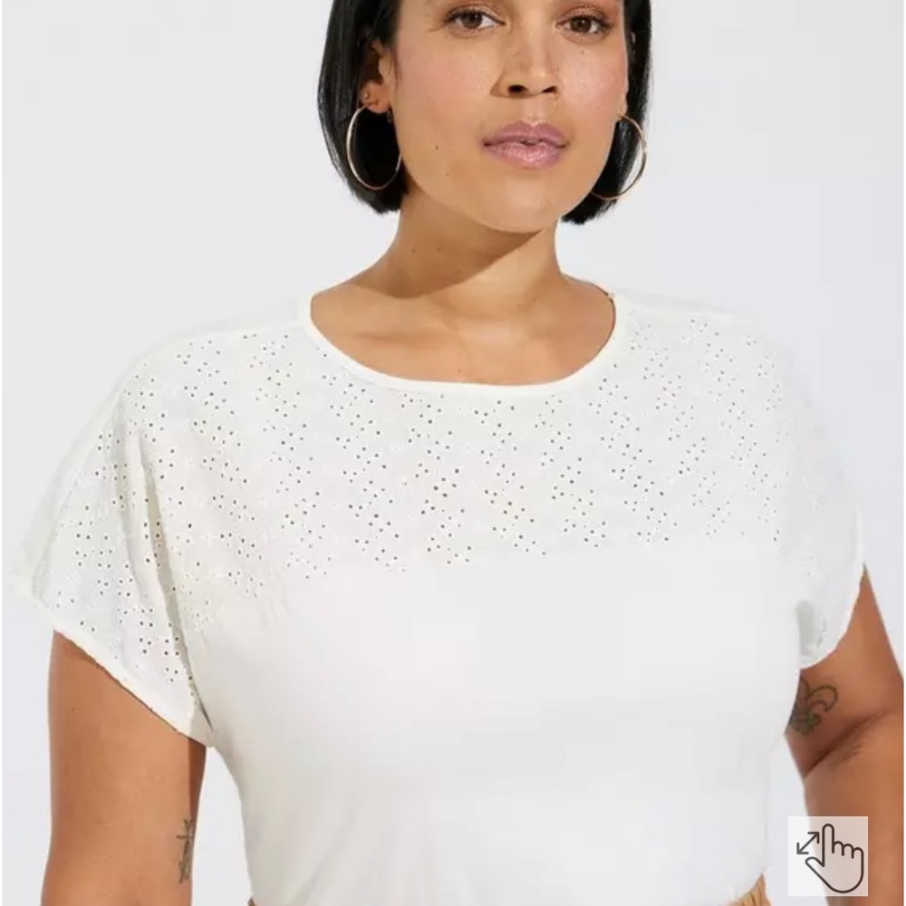 Torrid Cotton Eyelet Inset Dolman Short Sleeve Tee Size 0